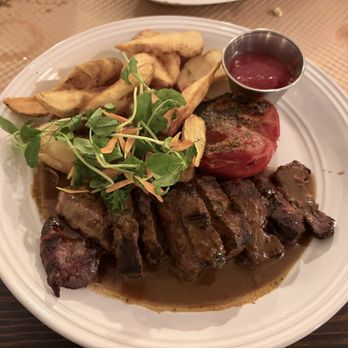 Rocker’s Roadhouse - Steak frites - Southern Near Me - Valley Ford, California
