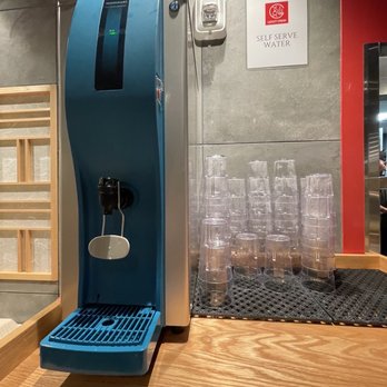 Udon Yama - Self service water - Japanese Near Me - Honolulu, Hawaii
