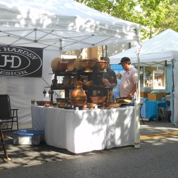 A La Carte & Art - Local Flavor Near Me - Mountain View, California