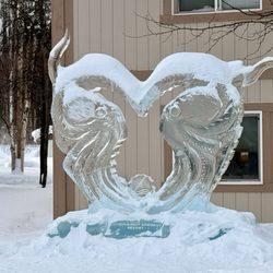 Chena Hot Springs Resort - Ice sculpture
