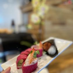 Hello Sushi Brea