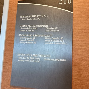 Sentara Hand Surgery Specialists - Surgeons Near Me - Chesapeake, Virginia Sentara Hand Surgery Specialists - Surgeons Near Me - Chesapeake, Virginia