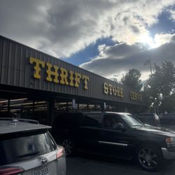 Thrifty's Thrift Store Center - Store front