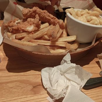 Chili's - Chicken crispers with fries, along with Mac and cheese - American Near Me - Lake Wales, Florida Chili's - Chicken crispers with fries, along with Mac and cheese - American Near Me - Lake Wales, Florida