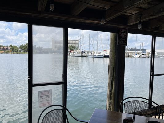 Bayou Joes Marina & Grill by null