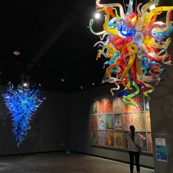Chihuly Collection - His chandeliers are stunning - Art Galleries Near Me - Saint Petersburg, Florida