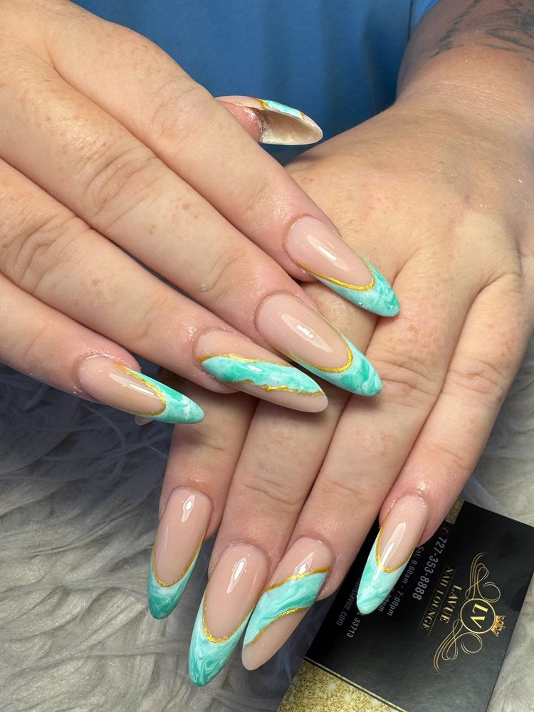 Lavue Nail Lounge Image
