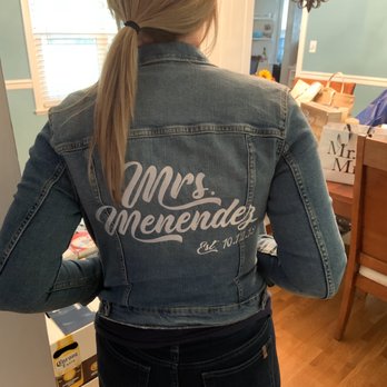 Embroidery In Motion - Screen Printing/T-Shirt Printing Near Me - Riverside, California