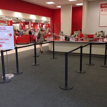 Target - Guest services new set up. Can you tell where to stand for returns vs. online orders? - Department Stores Near Me - Framingham, Massachusetts