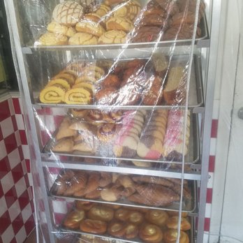 Lucero Bakery - Bakeries Near Me - Commerce, California