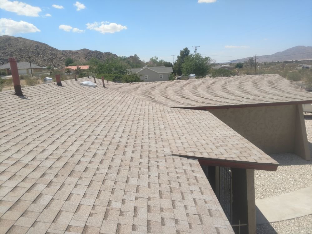 Slide of David Quijas Roofing