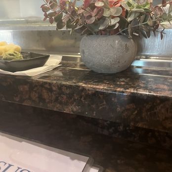 Shiki Sushi - Decor - Sushi Bars Near Me - Studio City, California