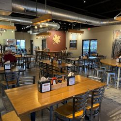 Maple Street Biscuit - Dinning room