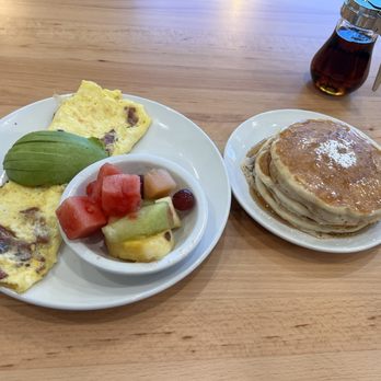 Starwood Cafe - Bacon avocado omelette with choice of 2 sides. I selected the fruit and the pancakes. - Breakfast & Brunch Near Me - Wylie, Texas Starwood Cafe - Bacon avocado omelette with choice of 2 sides. I selected the fruit and the pancakes. - Breakfast & Brunch Near Me - Wylie, Texas