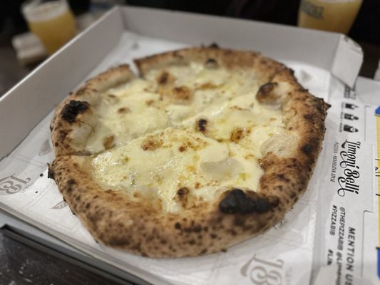 Limoni Belli Pizzeria– Food Truck & Artisan Pizza Delivery by null