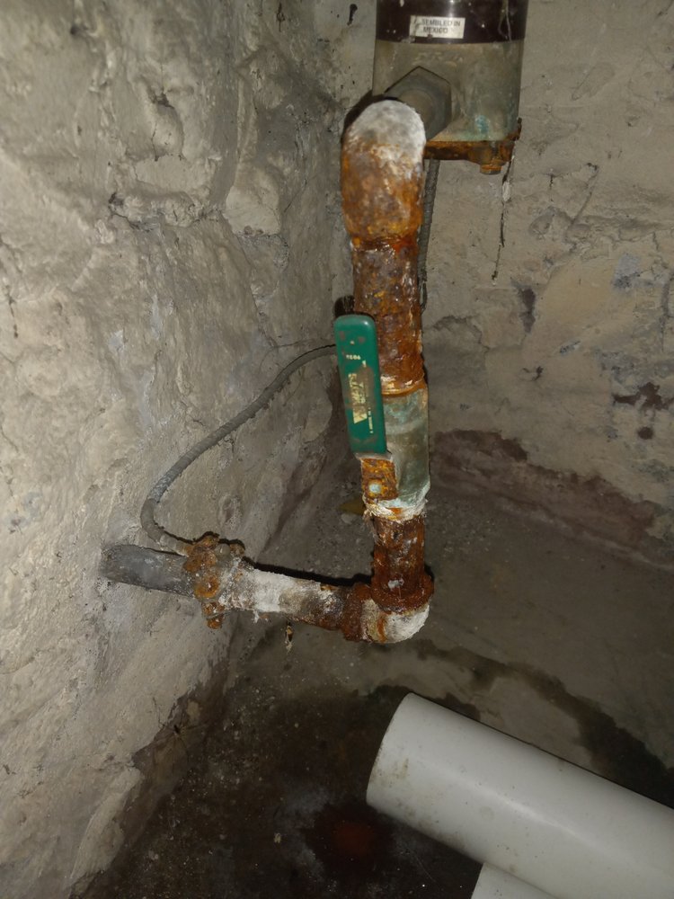 Slide of 1776 Plumbing & Drains