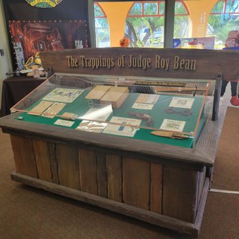 Judge Roy Bean Visitor Center - Visitor Centers Near Me - Langtry, Texas