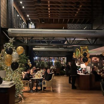 The Henry - Inside - New American Near Me - Phoenix, Arizona