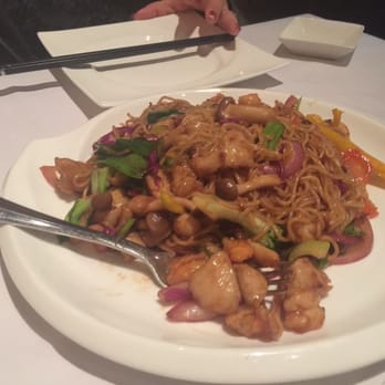 RJ's Asian Fusion - Seafood Yakisoba - Japanese Near Me - Alamo, California