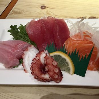 Yanagi Sushi - Sashimi...so good! - Japanese Near Me - Honolulu, Hawaii Yanagi Sushi - Sashimi...so good! - Japanese Near Me - Honolulu, Hawaii