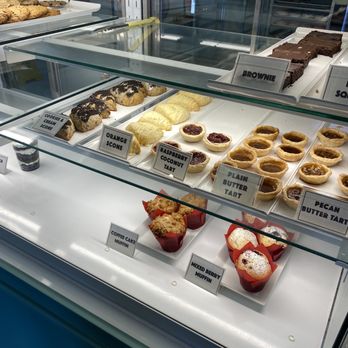 Mmm Donuts Cafe & Bakery - Tarts and squares - Donuts Near Me - Barrie, Ontario Mmm Donuts Cafe & Bakery - Tarts and squares - Donuts Near Me - Barrie, Ontario