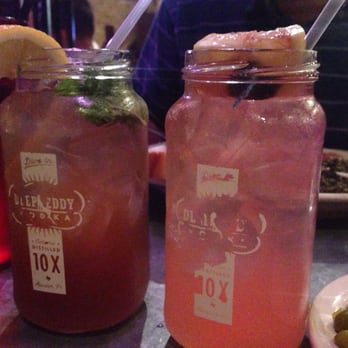 Stubb's Bar-B-Q - Drinks were awesome !!! - Barbeque Near Me - Austin, Texas Stubb's Bar-B-Q - Drinks were awesome !!! - Barbeque Near Me - Austin, Texas