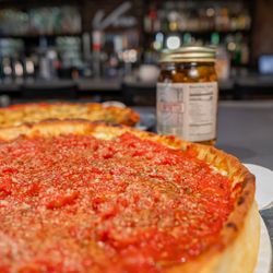 Vero Chicago Pizza