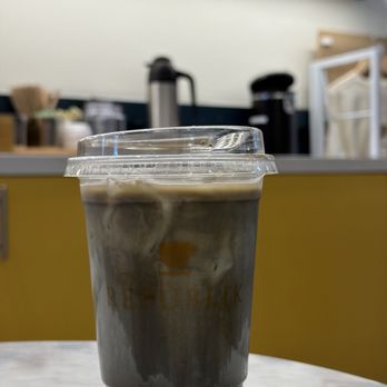 Republik Coffee - Black vanilla oat milk latte - Coffee & Tea Near Me - Monrovia, California Republik Coffee - Black vanilla oat milk latte - Coffee & Tea Near Me - Monrovia, California