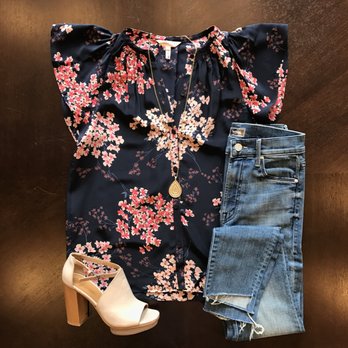Cinnamon Boutique - Women's Clothing Near Me - Chicago, Illinois Cinnamon Boutique - Women's Clothing Near Me - Chicago, Illinois