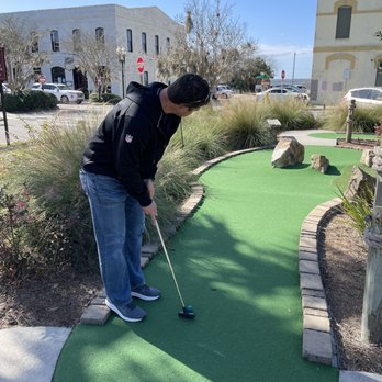 Gregor MacGregor's Mini Links & Drinks - Hole 1 - Mini Golf Near Me - Fernandina Beach, Florida