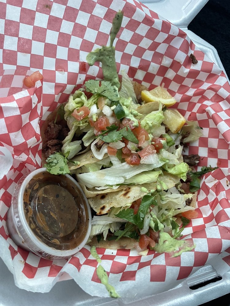 Geesh’s Southwest Food Logo