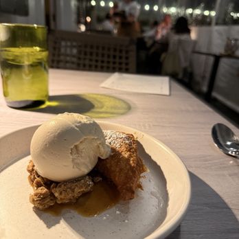 Husk - Fried apple pie - American Near Me - Charleston, South Carolina