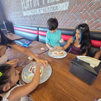 Flippin Pizza - Pizza Near Me - Dana Point, California Flippin Pizza - Pizza Near Me - Dana Point, California