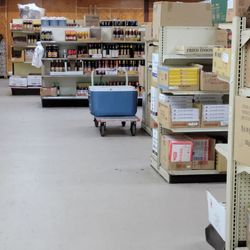 Hung Phong Oriental Market - Aisles
