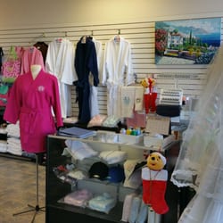 Lee's Tailor