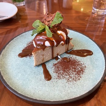 Rigo - Banana peanut butter chocolate cheese cake - Spanish Near Me - Honolulu, Hawaii Rigo - Banana peanut butter chocolate cheese cake - Spanish Near Me - Honolulu, Hawaii