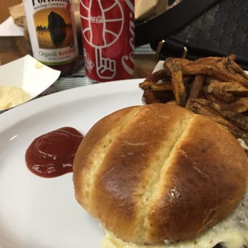 Burger Addict - Natural Burger with fries - Burgers Near Me - Renton, Washington