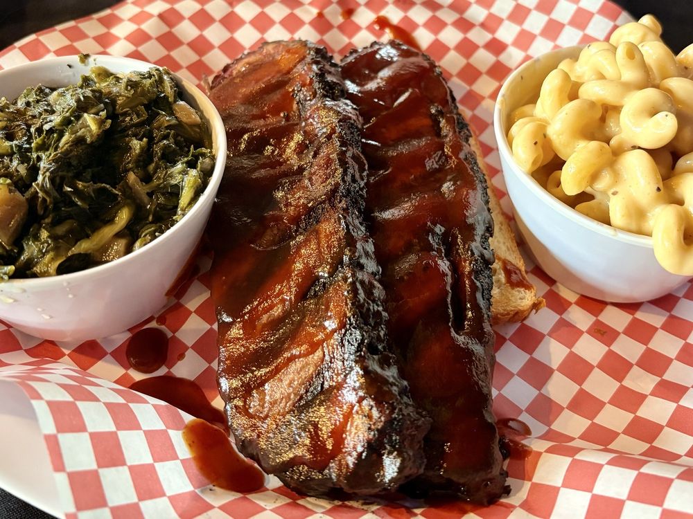 Baker Bros. BBQ Logo