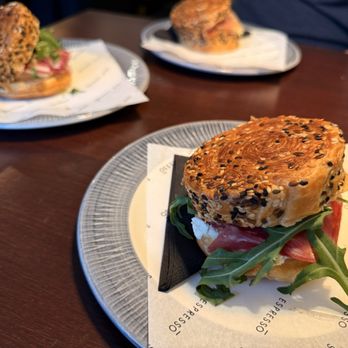 Saint Espresso - Stuffed croissants - Coffee & Tea Near Me - London, XGL