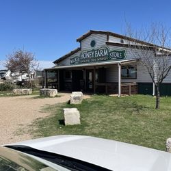 Walker Honey Farm - Entrance to the store