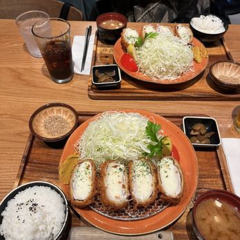 Kobuta And Ookami - Mozzarella katsu - Japanese Near Me - Seattle, Washington