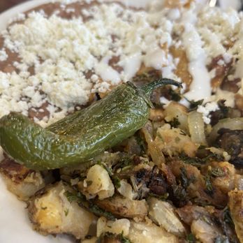 Rodeo Cafe - Chilaquiles Rojos, Country Potatoes & beans - Breakfast & Brunch Near Me - Corona, California