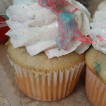 Legendary Taste - Cotton candy - Desserts Near Me - Waialua, Hawaii Legendary Taste - Cotton candy - Desserts Near Me - Waialua, Hawaii