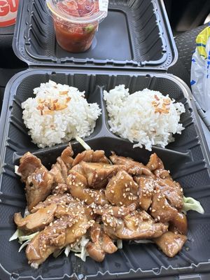 Poke & More Lomita by null