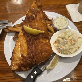 Saloon No  6 - Fish n Chips - Cocktail Bars Near Me - Webster, Massachusetts