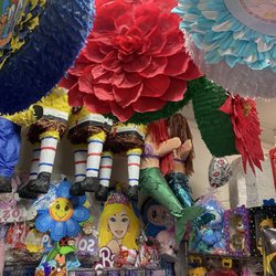Pinata Kingdom