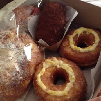 Paris Baguette - Cronuts, chocolate bread, chestnut breads - Bakeries Near Me - Edison, New Jersey Paris Baguette - Cronuts, chocolate bread, chestnut breads - Bakeries Near Me - Edison, New Jersey