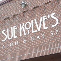 Exterior photo of Sue Kolve's Salon & Day Spa - Onalaska, Wisconsin Exterior photo of Sue Kolve's Salon & Day Spa - Onalaska, Wisconsin
