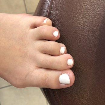 Dena's Nail Salon - Nail Salons Near Me - Pekin, Illinois