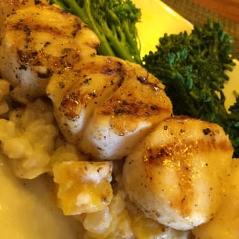 Seasons 52 - New American Near Me - Lone Tree, Colorado